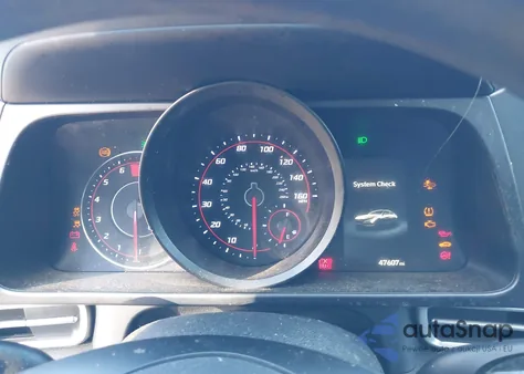 2021 Hyundai Elantra Sel z USA, uszkodzony, nr VIN KMHLM4AG7MU125222